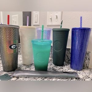 Starbucks Venti and Grande tumblers